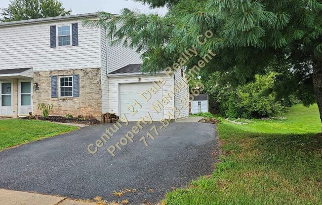 2 Bedroom Duplex in West York Schools