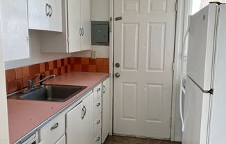 Studio, 1 bath, 375 sqft, $825, Unit 1429