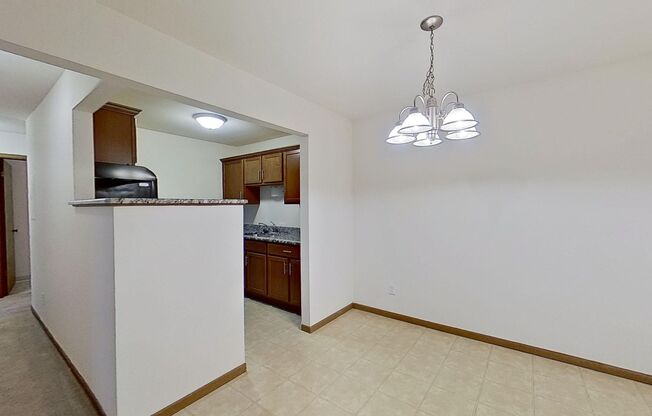 2 beds, 2 baths, 1,012 sqft, $1,373, Unit 49