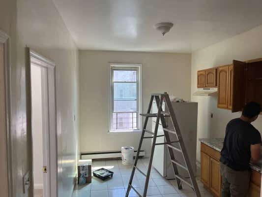 7 XX E 214 ST