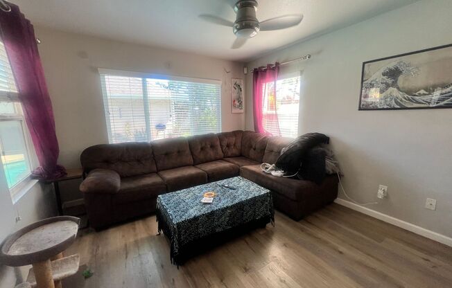 3 beds, 2.5 baths, $4,000