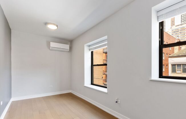 Studio, 1 bath, 225 sqft, $1,365, Unit 306