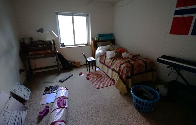 1 bed, 1 bath, $1,090, Unit 2E