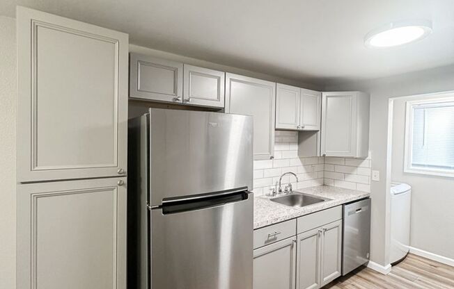 2 beds, 2 baths, 1,096 sqft, $1,475, Unit 1883C