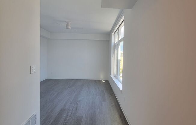 Studio, 1 bath, 480 sqft, $1,710, Unit 617