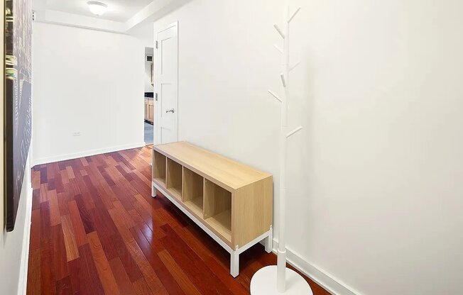 1 bed, 1.5 baths, $6,000, Unit 44D