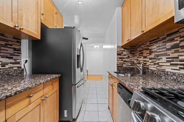 2 beds, 1 bath, 950 sqft, $2,750, Unit 1A