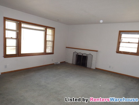 517 W 74th St