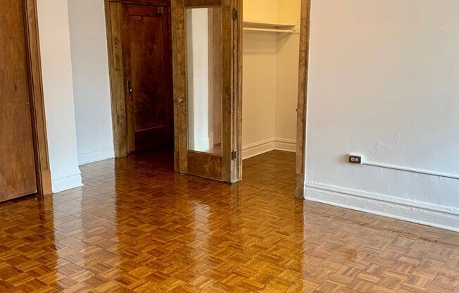 Studio, 1 bath, 500 sqft, $1,665, Unit 553-411