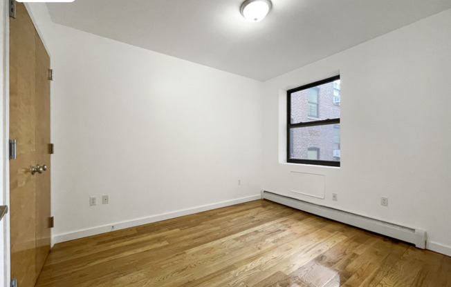 2 beds, 1 bath, $1,986, Unit 5A