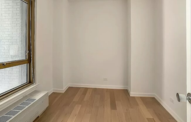 1 bed, 1 bath, $4,250, Unit 15P