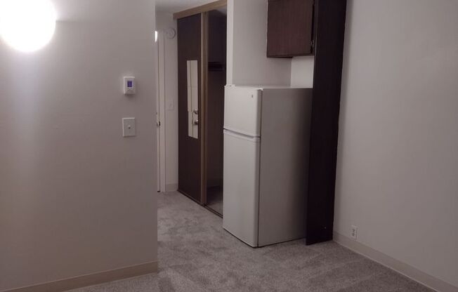 Studio, 1 bath, 212 sqft, $785, Unit 143505