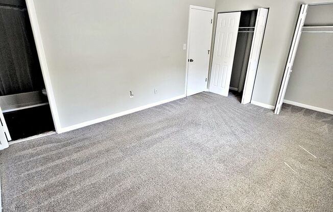 2 beds, 2.5 baths, 1,372 sqft, $995, Unit 10D