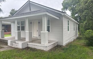 3 beds, 1 bath, $1,250