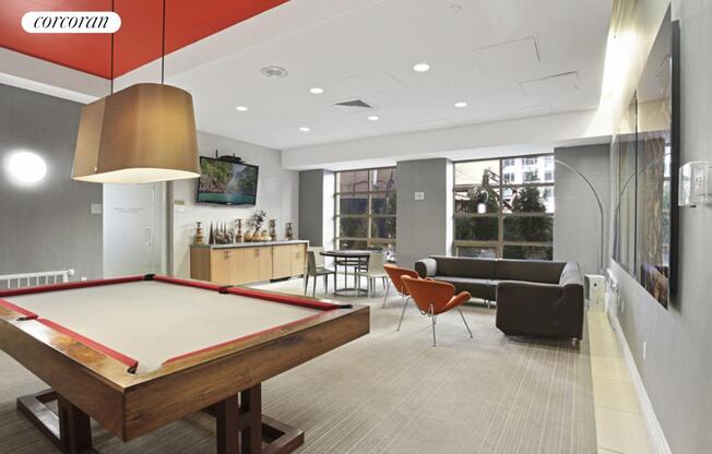 2 beds, 2 baths, $5,425, Unit 2A