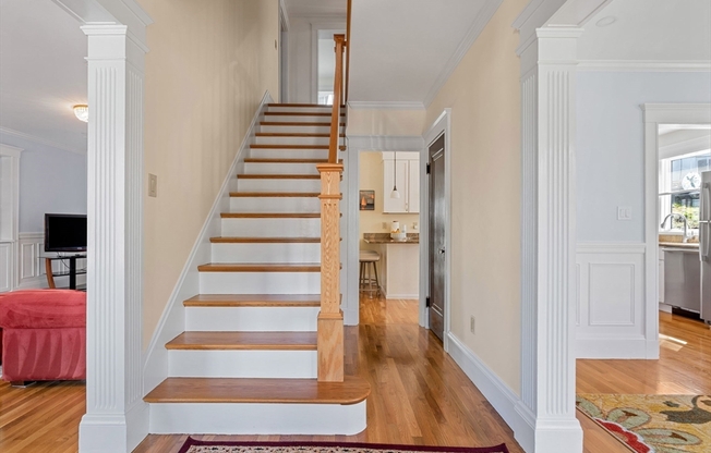 12 ENDICOTT RD