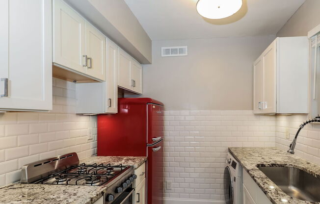 210 Kirkwood Road NE