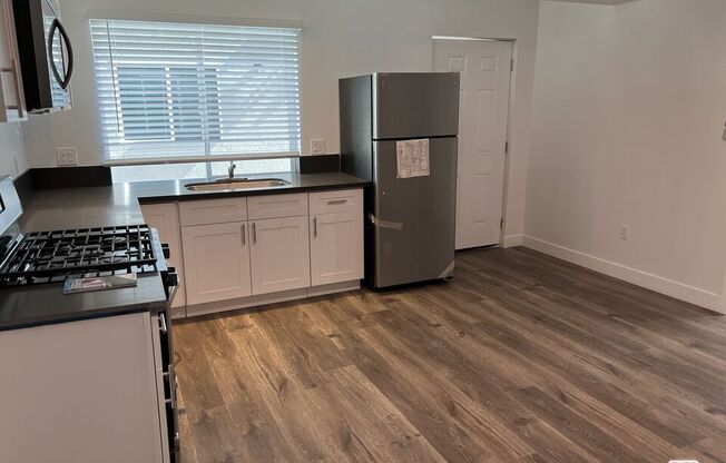 1 bed, 1 bath, 480 sqft, $1,675, Unit 9