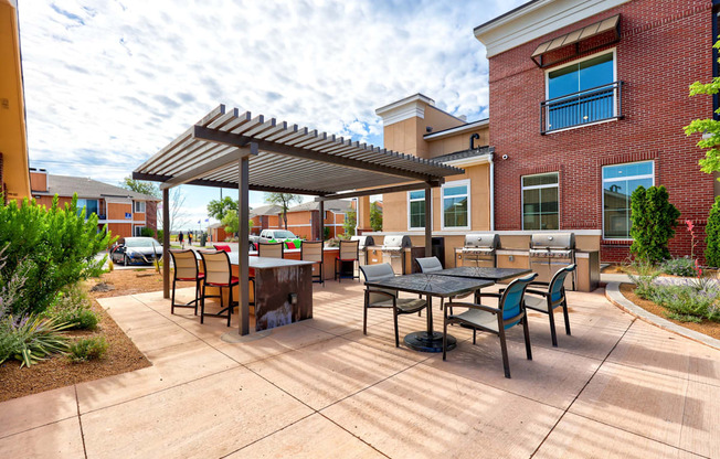 Indigo Apartments Grill Area