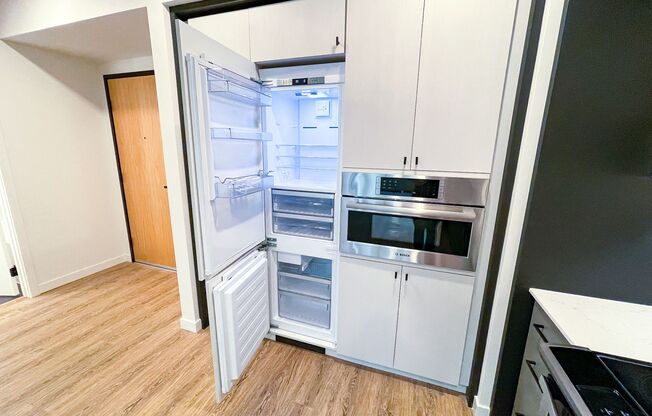 1 bed, 1 bath, 651 sqft, $2,995, Unit 204 ADA