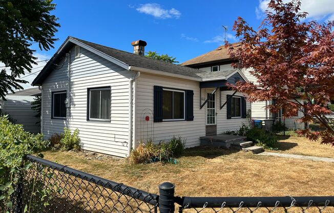 Charming Cottage in Downtown Washougal