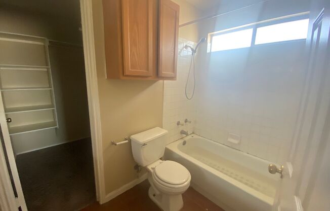 2706 Westhampton Ct