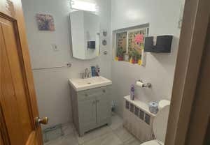 1 bed, 1 bath, $1,100, Unit 2