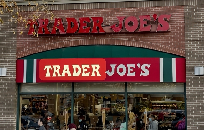 1 bed, 1 bath, 720 sqft, $3,400, Unit 405