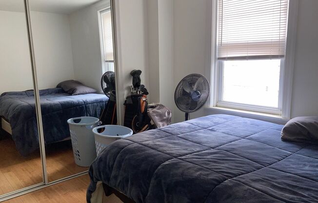 1 bed, 1 bath, 725 sqft, $1,500, Unit 2nd Floor - 700