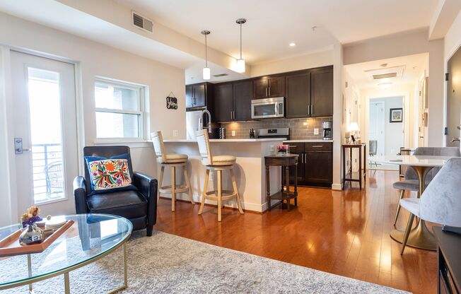 Beautiful 2 Bed/2 Bath Condo Rental - Convenient Georgia Avenue Location