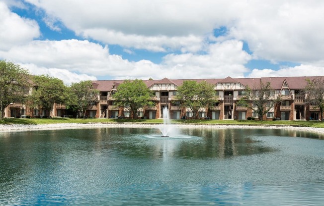 Peaceful Community Lake with Fountain Views at Scarborough Lake Apartments, Indy 46254
