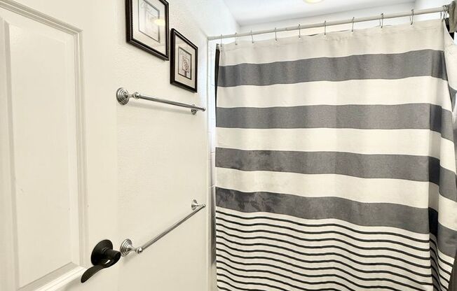 3br/2.5ba w/garage in Hawaii Kai Peninsula - Cottages