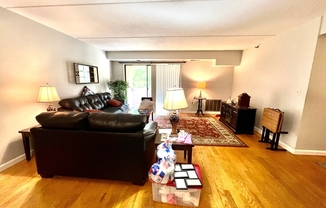 2 beds, 2 baths, 1,200 sqft, $2,600, Unit 404