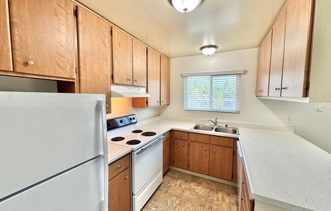 2 beds, 2 baths, 850 sqft, $2,275, Unit 2265-26