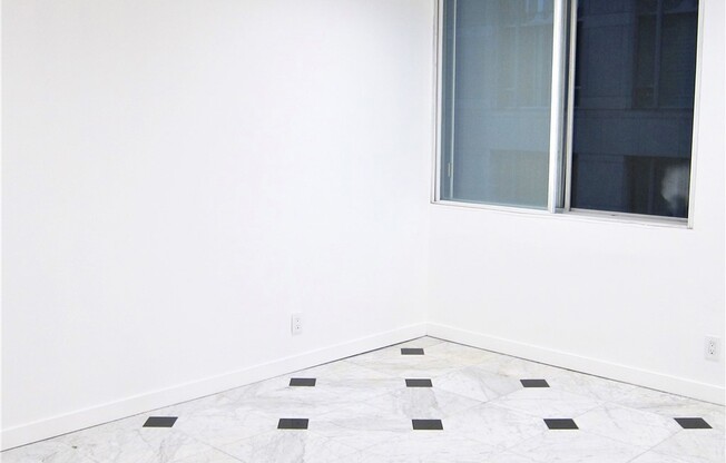 2 beds, 2 baths, 974 sqft, $3,975, Unit 602