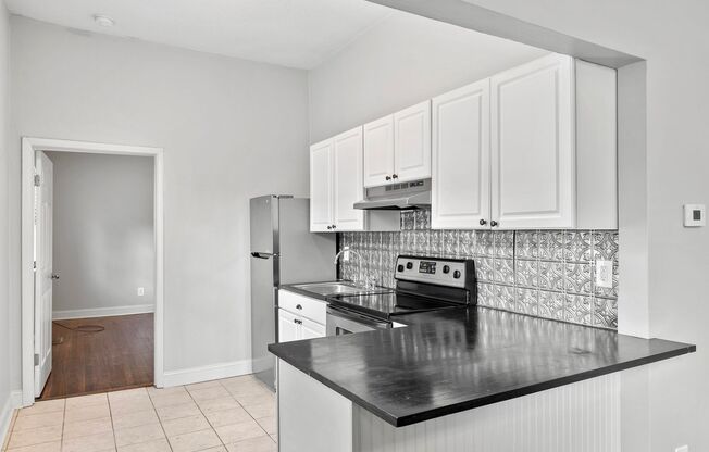 1 bed, 1 bath, 599 sqft, $1,053, Unit 1