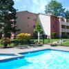 2 beds, 1.5 baths, 920 sqft, $1,770, Unit L206