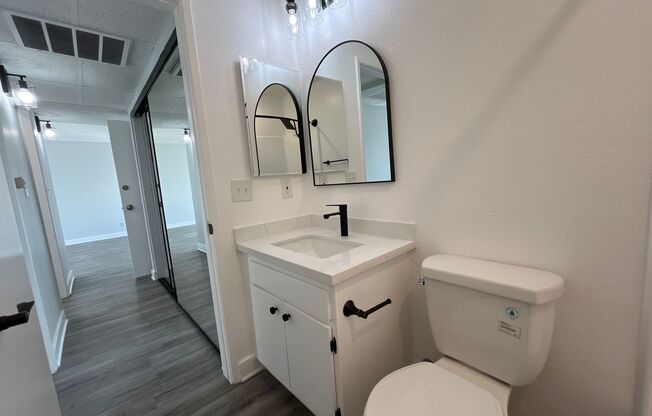 1 bed, 1 bath, 600 sqft, $1,698, Unit 307
