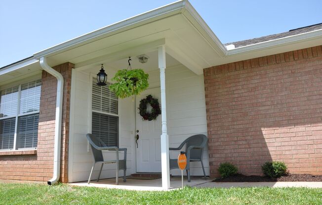 Beautiful 2/2/2 Home in Whitehouse ISD! Coming Soon!
