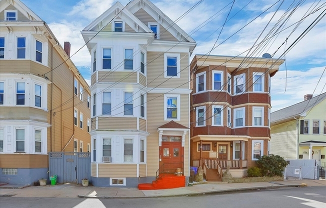 10 BYNNER ST