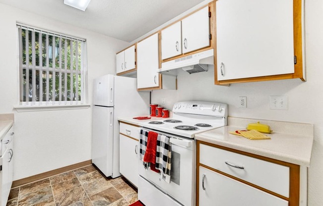 Kitchen Masters Apartments Aloha Oregon 