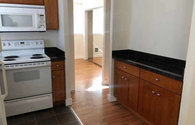 1 bed, 1 bath, 455 sqft, $1,795, Unit 104