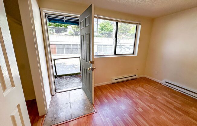 5241 15th Ave.