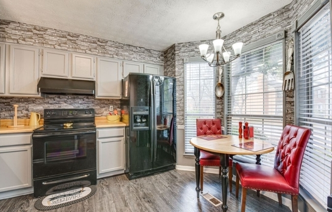 2951 LEXINGTON TRCE DR SE