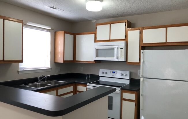 2 beds, 2 baths, 1,270 sqft, $1,300, Unit 2714-6 Upstairs 2BR 2 BA Summit No Pet