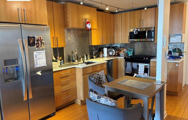 2 beds, 2 baths, 937 sqft, $8,395, Unit 30B