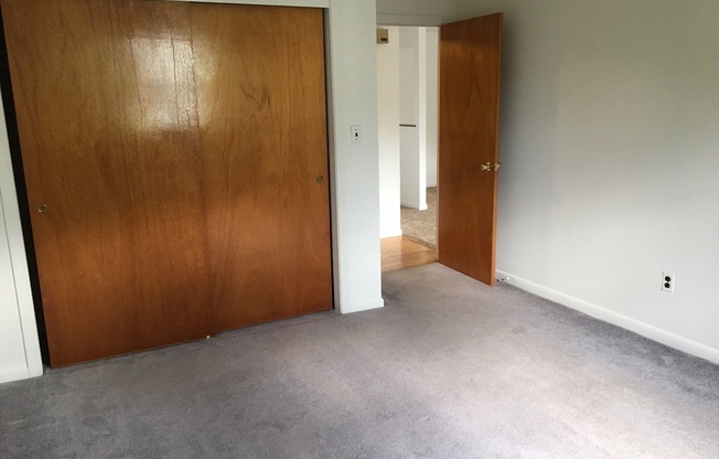 3 beds, 2 baths, 1,408 sqft, $2,995, Unit 2