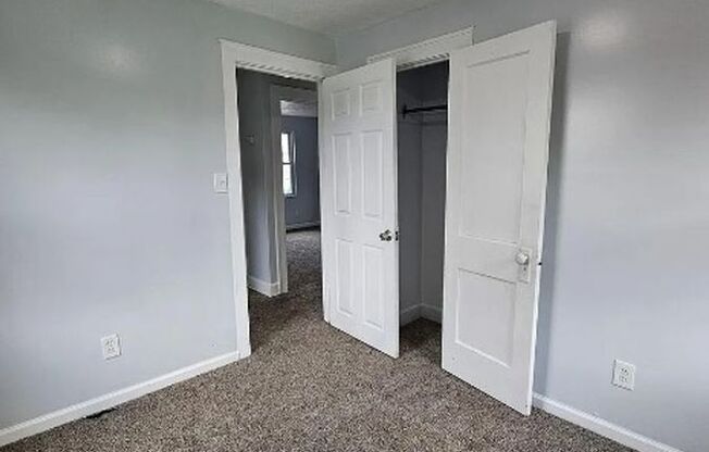 10422 DOVE AVE