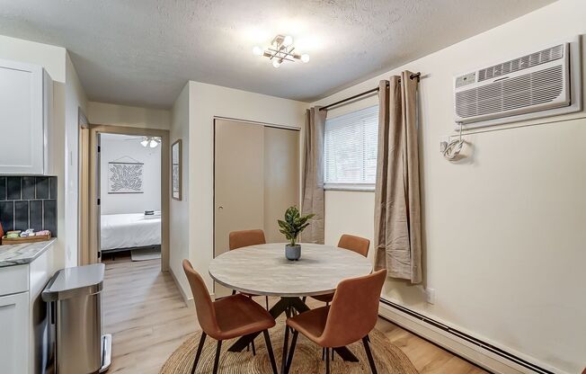 1 bed, 1 bath, $1,685, Unit 8