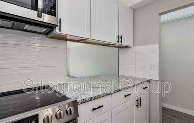 1 bed, 1 bath, 701 sqft, $1,590